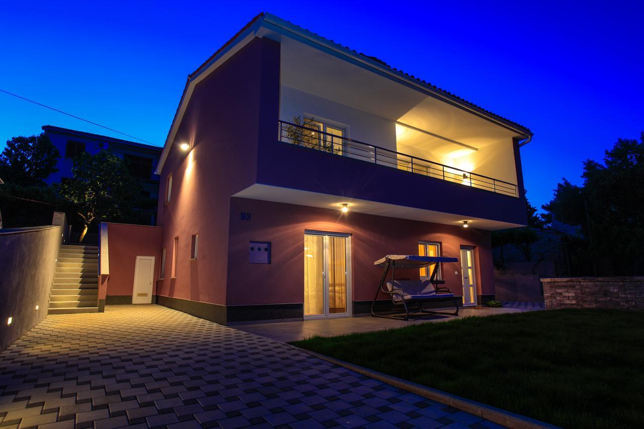 Apartments Fiora Premantura Exterior photo